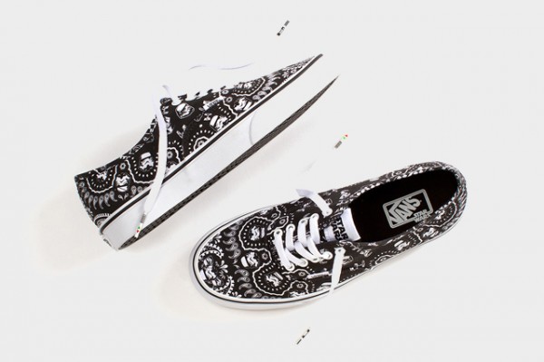 Vans Authentic x Star Wars Stormtrooper Bandana