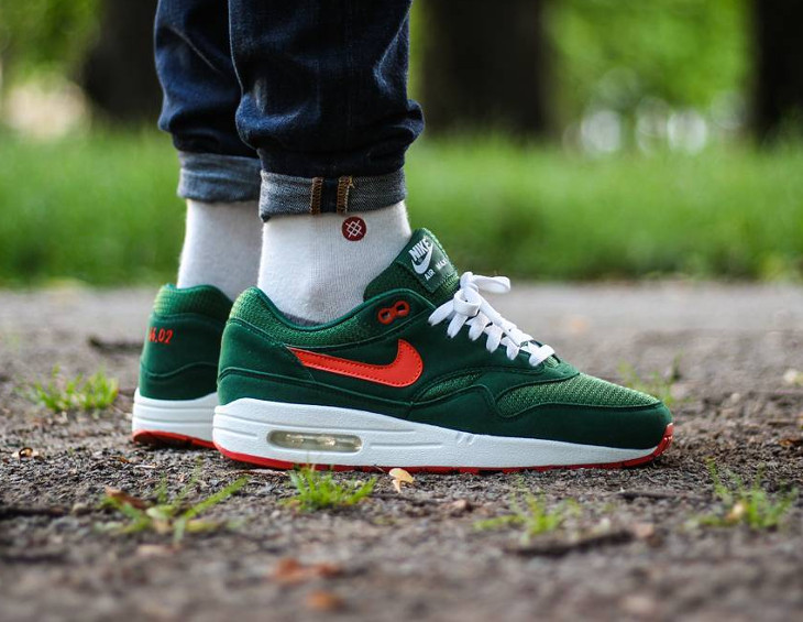 Beraadslagen Schrijf een brief Agnes Gray Nike Air Max 1 ID by You : plus de 90 inspirations (photos on feet)