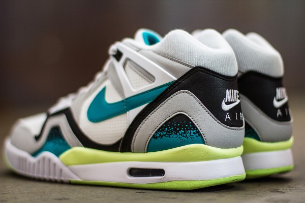 Nike Air Tech Challenge II Turbo Green (1)