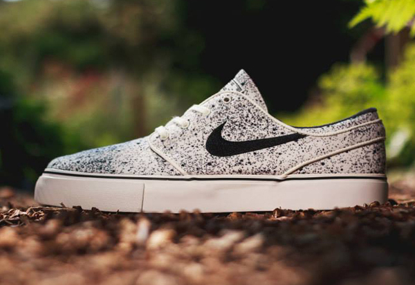 nike janoski blanche et noire