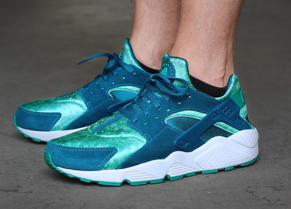 nike huarache bleu ciel