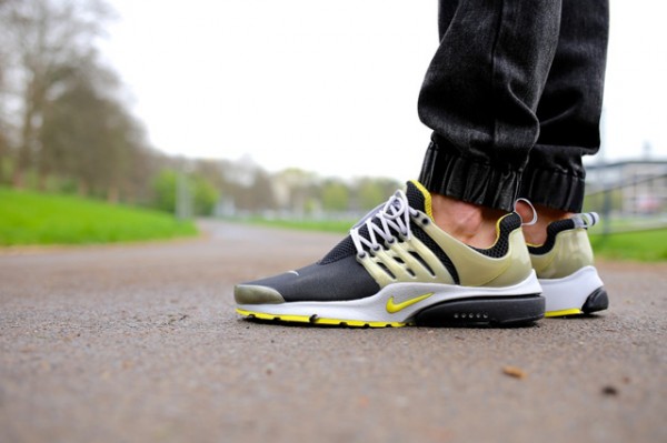 Nike Air Presto Genealogy (Black & Yellow) (16)