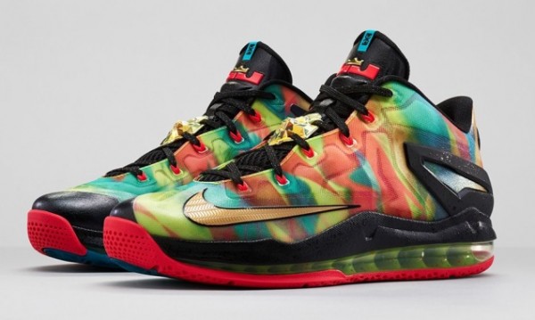 Nike Lebron 11 Low Max SE