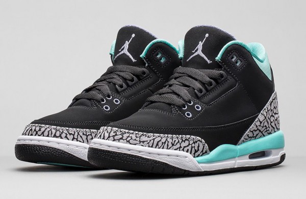 Air Jordan 3 'Bleached Turquoise Wolf Grey' (2)