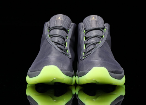 grey and volt jordan 4