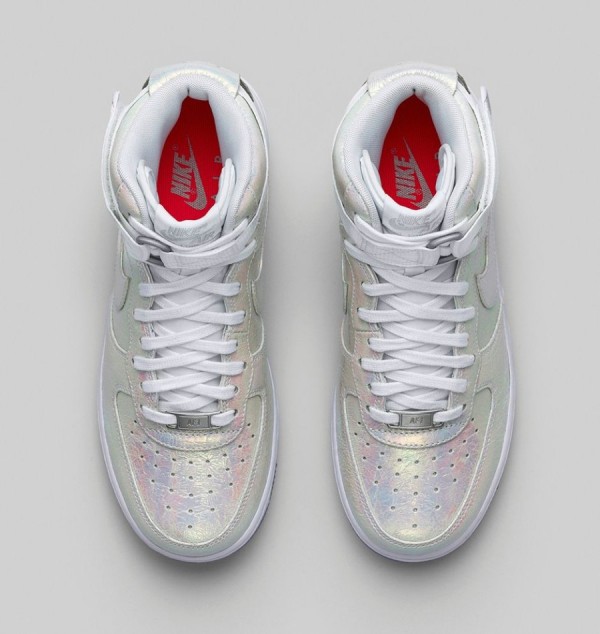 Nike AIR FORCE 1 IRIDESCENT PEARL  (9)