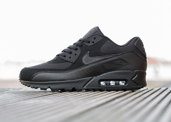 Air max 90 essential noir outlet