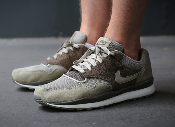 Nike Air Safari Olive Green Brown 1