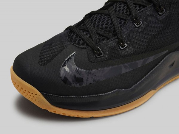 Nike Lebron 11 Low Max Black Gum (7)