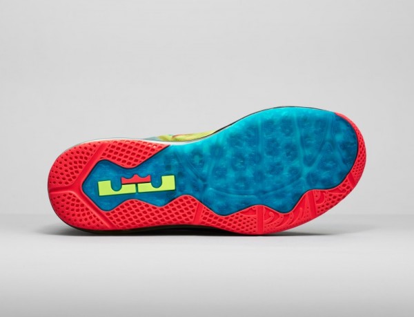 Nike Lebron 11 Low Max SE Multicolor (5)