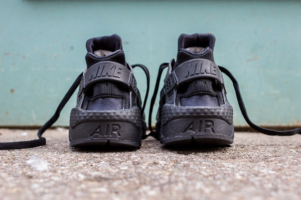 Nike Air Huarache LE 'Lizard Black' (1)