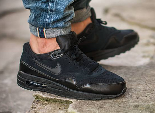 Nike Air Max 1 'Triple Black' (cuir 