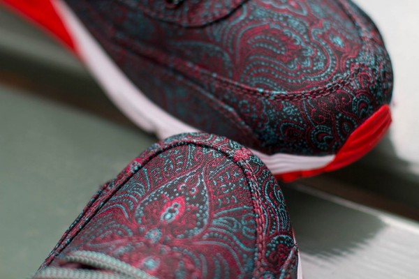 Nike Air Max Lunar90 Suit & Tie paisley (6-1)