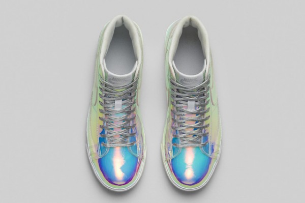 Nike Blazer Mid 'Iridescent' (5)