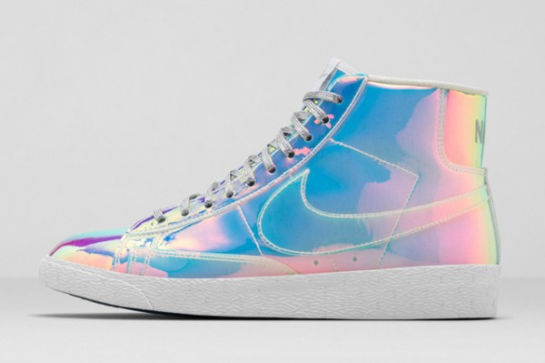 Nike Blazer Mid 'Iridescent' (7)