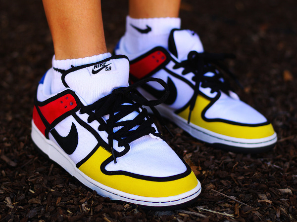 Nike Dunk Low SB 'Mondrian'