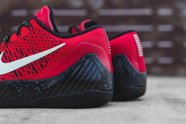 Nike flyknit kobe 9 low sale