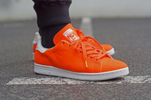stan smith pharrell williams pois rouge