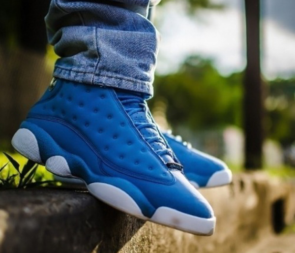 jordan 13 pantone