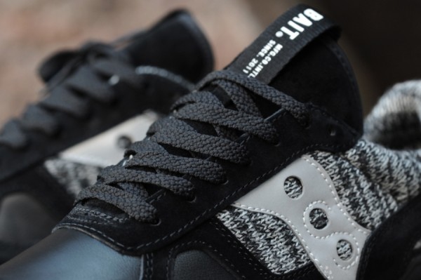 BAIT x Saucony Shadow Original Cruel World 3 Global Warning (4)