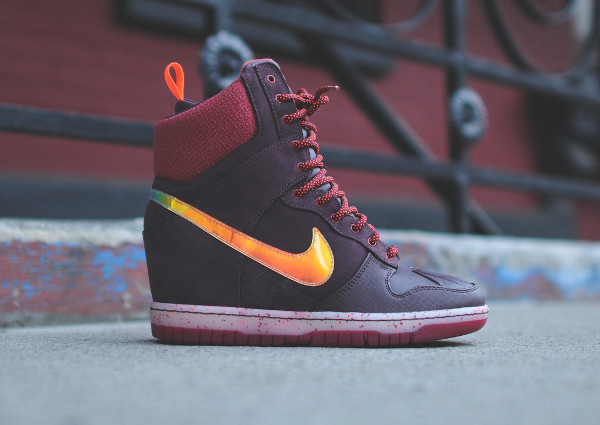 Nike dunk sky high femme 2025 bordeaux
