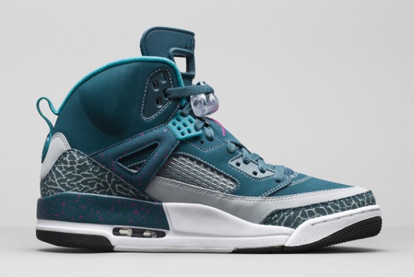 photo officielle The Jordan Dub Zero Gears Up For Valentine's Day Space Blue (3)