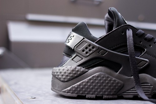 nike huarache ultra enfant argent