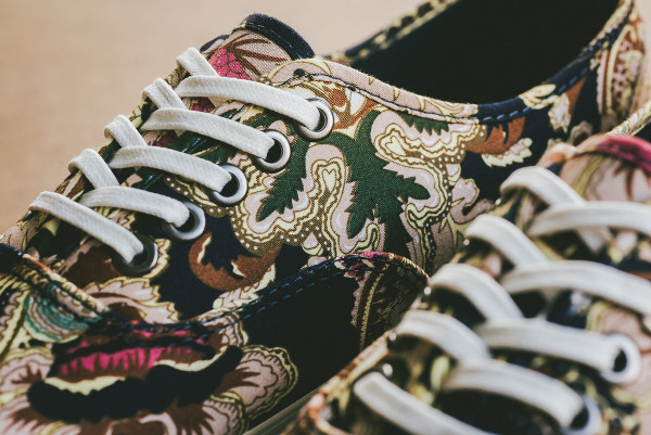 vans california royal paisley