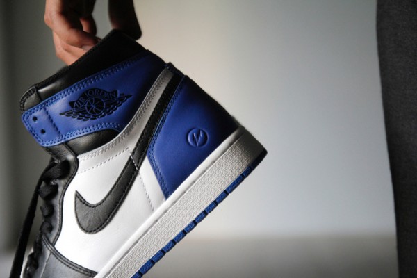 Air Jordan 1 Black Toe x Fragment Design (5)