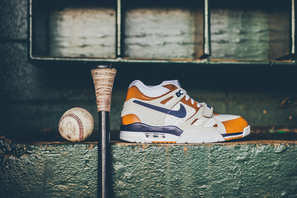 NIke_Air_Trainer_3_Premium_Medicine_Ball_705425_100_Sneaker_politics_Hypebeast11_1024x1024