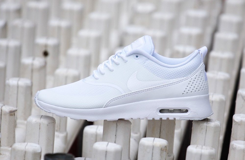 nike air max thea blanche et bleu