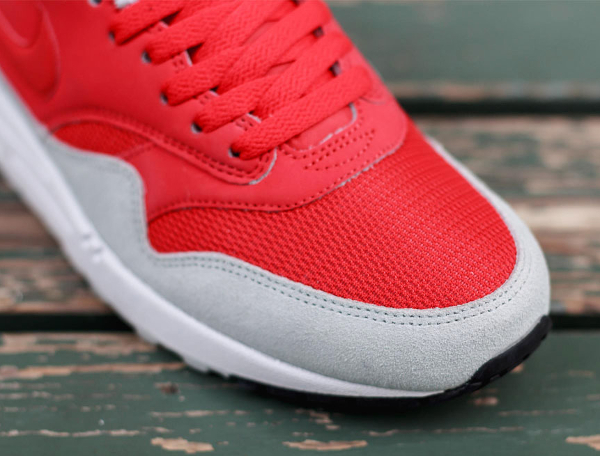 Nike Air Max 1 Essential rouge et gris (2)