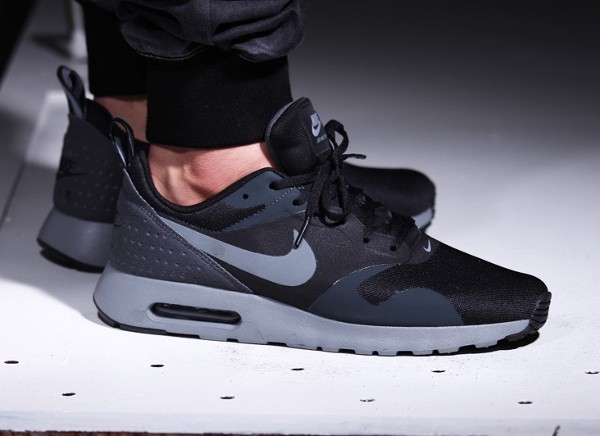 air max tavas homme