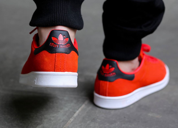 adidas stan smith red core black