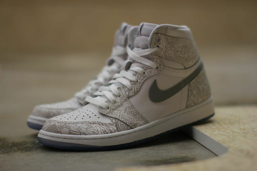 Air Jordan 1 High 'Laser' (White Metallic Silver) (5)