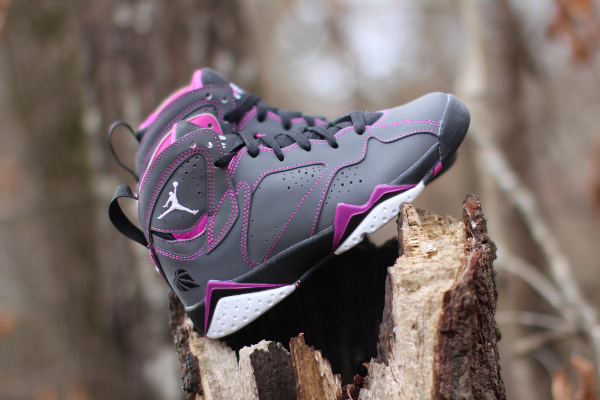 Air Jordan 7 30th 'Valentine's Day' (3)