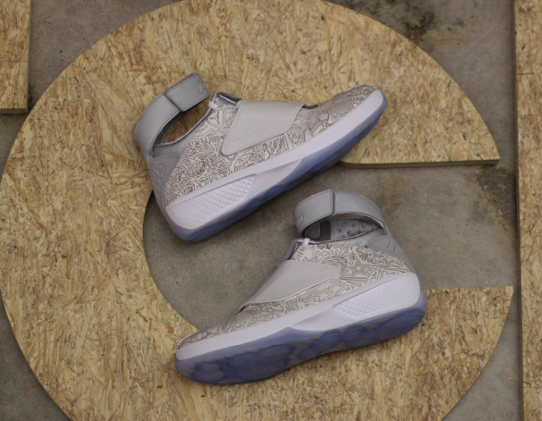 Air Jordan XX Laser (White Metallic Silver) (2)