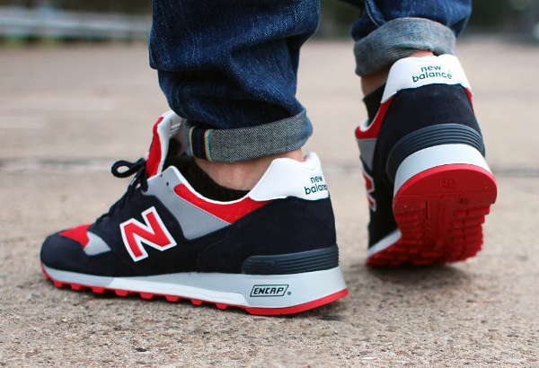 New Balance 577 'Navy Red' (made in england) aux pieds (3)