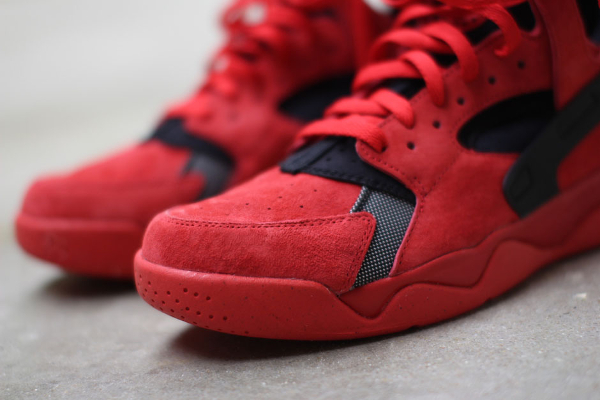 Nike Air Flight Huarache Suede 'University Red' (rouge) (1)