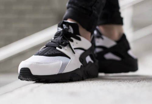 huarache blanche et noir