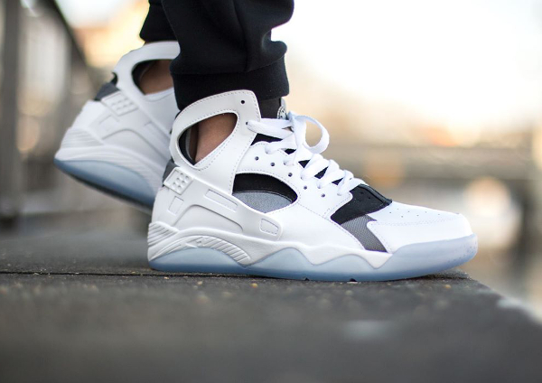 Nike Air Huarache Flight White Cool Grey ou l acheter