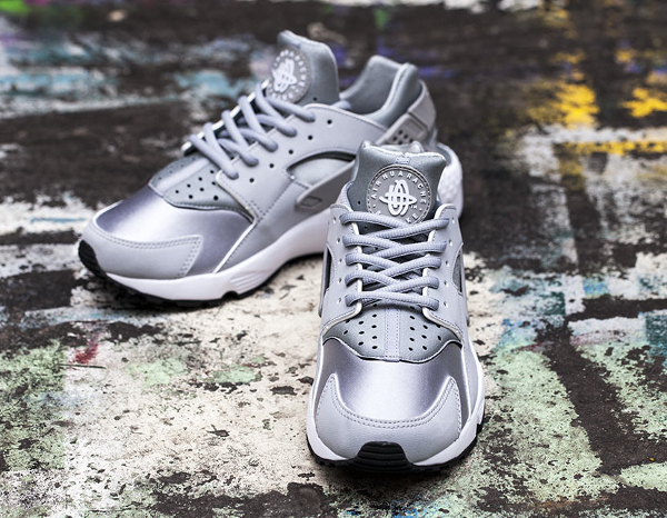 Nike Air Huarache White Wolf Grey (gris) (4)