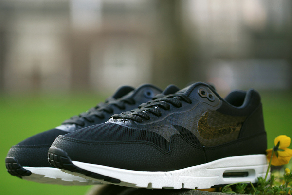 Nike Air Max 1 Ultra Essentials 'Black Sail' (Noir) (2)