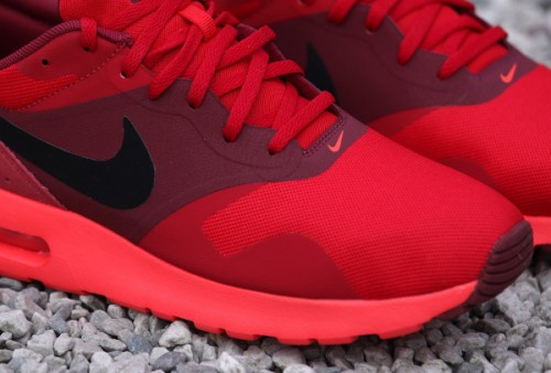 air max tavas rouge