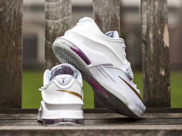 Nike KD 7 'Aunt Pearl' (White Metallic Gold Pink)  (1)