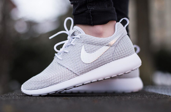 Nike Roshe Run 'Metallic Platinum' (Swoosh argenté) (3)