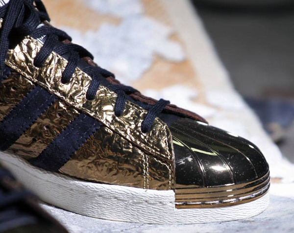 adidas superstar 80s metal toe enfant or