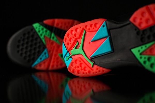 Air Jordan 7 Barcelona Nights ou Marvin The Martian (3)