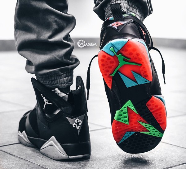 Air Jordan 7 Barcelona Nights ou Marvin The Martian aux pieds (3)