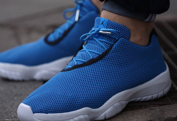 Air Jordan Future Low Photo Blue (1)